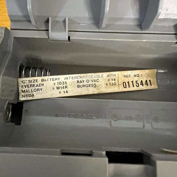 Vintage Soundesign Model 4366 Portable Shoebox Cassette Recorder - UNTES… - Picture 3 of 6